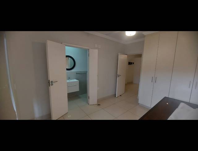 1 BEDROOM APARTMENT FOR SALE IN UMHLANGA RIDGE
